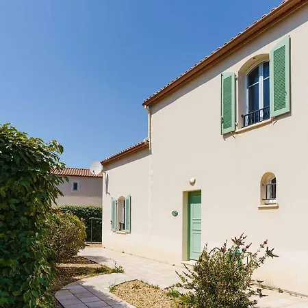 4 Pieces Avec Piscine Privee, Jardin, Garage, 7 Couchages, Narbonne-plage, Proche Commerces - Fr-1-409-21 Villa Narbonne